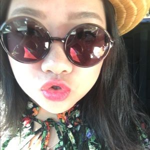 Meet your Posher, Mj